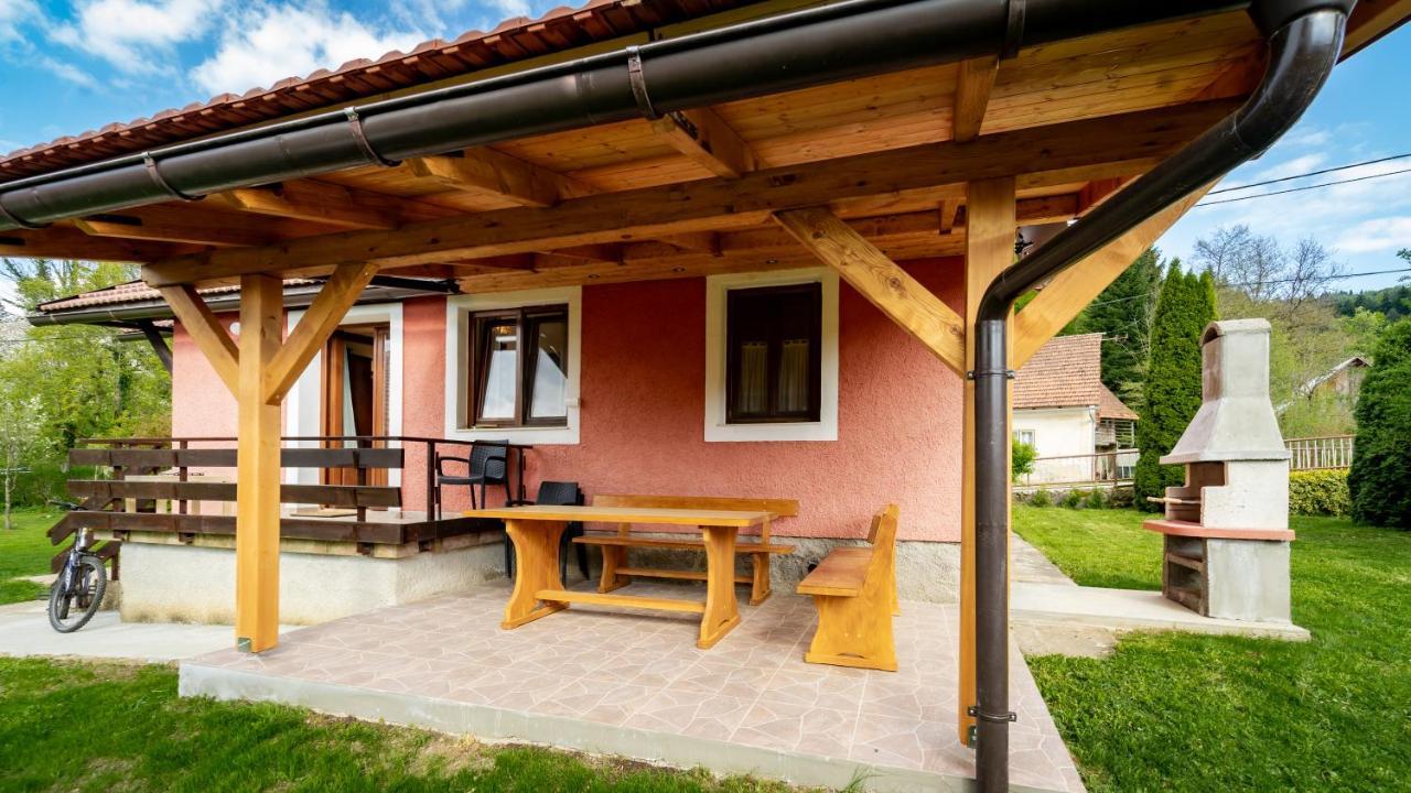 Gorska Kuca Elin Villa Brod na Kupi Exterior photo